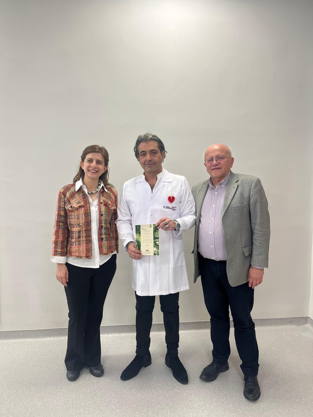 1748853934-WhatsApp Image 2025-06-02 at 10.22.48 _2_.jpeg